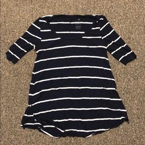 Soft and sexy American eagle shirt!